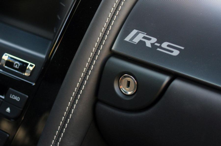  Jaguar XKR-S 2012 года  (фото 55 из 82)